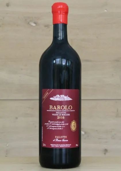 Barolo Falletto Vigna le Rocche Riserva Etichetta Rossa Bruno Giacosa 2016  - Asta PANDOLFINI PER AMICI DI URI - ASTA BENEFICA PER SOSTENERE LA RICERCA SCIENTIFICA UROLOGICA - Associazione Nazionale - Case d'Asta italiane