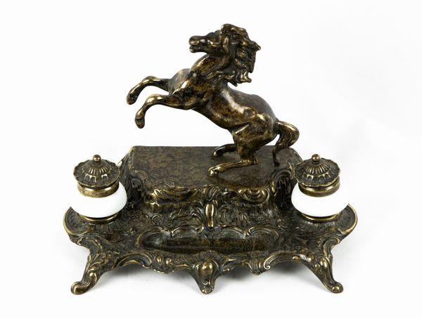 Calamaio in bronzo  - Asta 20TH CENTURY DESIGN From the late 19th to the early 21th Century - Associazione Nazionale - Case d'Asta italiane