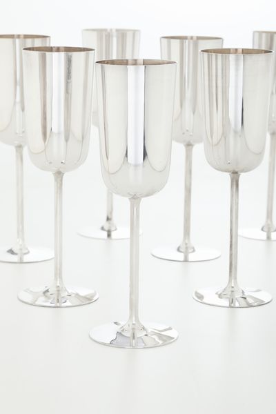 Diciotto flutes. Argenteria italiana del XX secolo, argentiere F.lli Zaramella, Padova  - Asta L'Art de la Table - Associazione Nazionale - Case d'Asta italiane