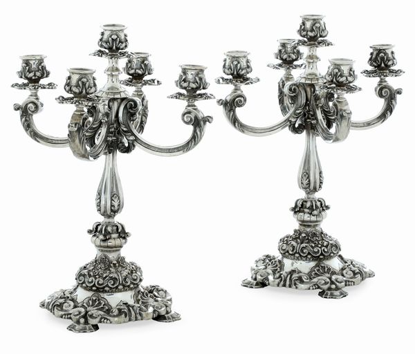 Coppia di candelabri. Portogallo XX secolo  - Asta L'Art de la Table - Associazione Nazionale - Case d'Asta italiane