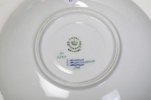 Coppia di tazze da caff dal servizio Flora Danica<BR>Danimarca, Manifattura Royal Copenhagen, 1969-1974<BR>  - Asta L'Art de la Table - Associazione Nazionale - Case d'Asta italiane