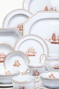 Servizio da tavola Trade Winds Red.<BR>Inghilterra, Manifattura Spode, 1960-1993<BR>  - Asta L'Art de la Table - Associazione Nazionale - Case d'Asta italiane