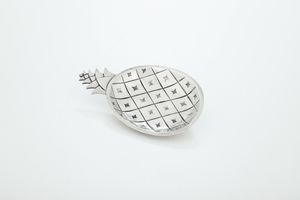 Piattino a guisa di ananas. Tiffany & Co. USA XX secolo  - Asta L'Art de la Table - Associazione Nazionale - Case d'Asta italiane