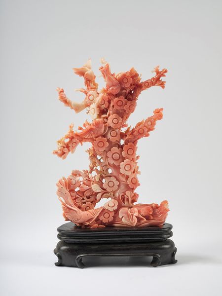 ☼Scultura in corallo rosa  - Asta Arte Orientale  - Associazione Nazionale - Case d'Asta italiane