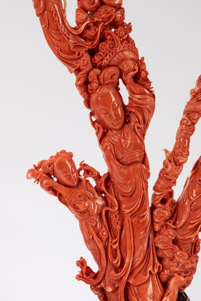 ☼Grande scultura in corallo rosso  - Asta Arte Orientale  - Associazione Nazionale - Case d'Asta italiane