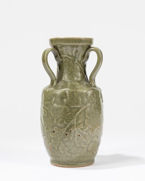 Vaso Longquan ad invetriatura celadon  - Asta Arte Orientale  - Associazione Nazionale - Case d'Asta italiane