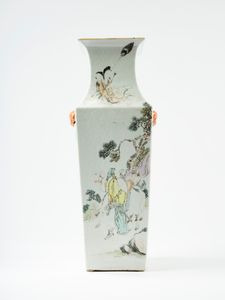 Vaso in porcellana Qianjiang  - Asta Arte Orientale  - Associazione Nazionale - Case d'Asta italiane