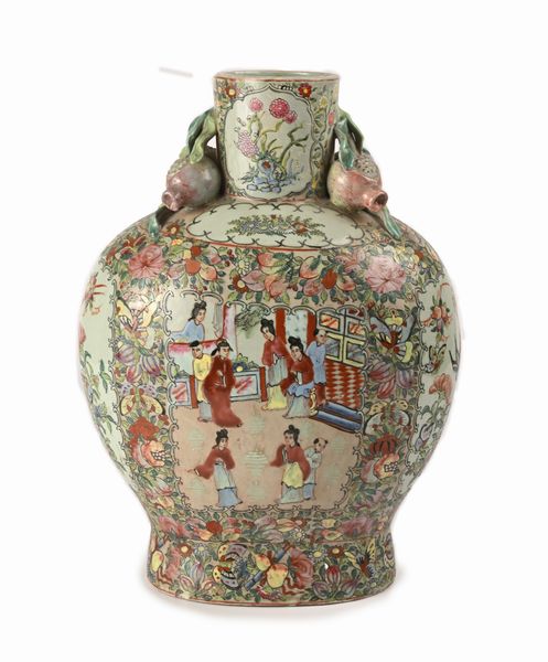 Vaso in porcellana policroma, Cina, Famiglia Rosa, XIX secolo  - Asta Antiquariato - Mobili, Sculture e Oggetti d'Arte - Associazione Nazionale - Case d'Asta italiane