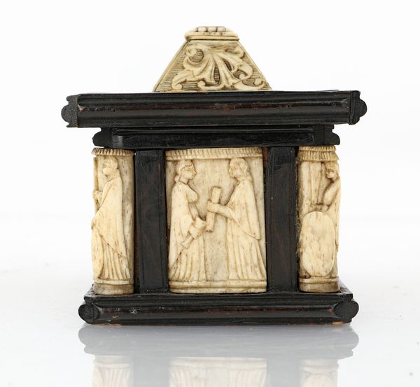 Piccolo cofanetto in legno ebanizzato ed osso, XVII/XVIII secolo  - Asta Antiquariato - Mobili, Sculture e Oggetti d'Arte - Associazione Nazionale - Case d'Asta italiane