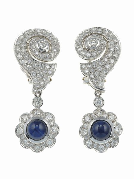 Orecchini con zaffiri taglio cabochon e diamanti  - Asta Fine Jewels - Associazione Nazionale - Case d'Asta italiane