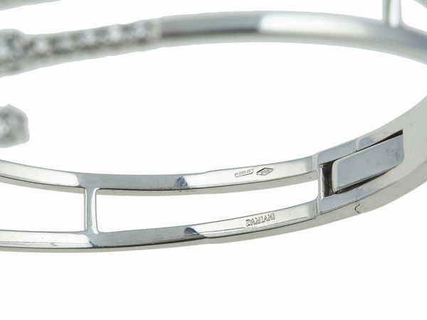 Damiani. Bracciale rigido Notte di San Lorenzo con diamanti  - Asta Fine Jewels - Associazione Nazionale - Case d'Asta italiane