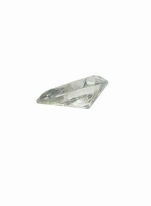 Diamante fancy gray-yellowish green, taglio goccia, di ct 3.05, clarity I1, fluorescenza UV forte blu  - Asta Fine Jewels - Associazione Nazionale - Case d'Asta italiane