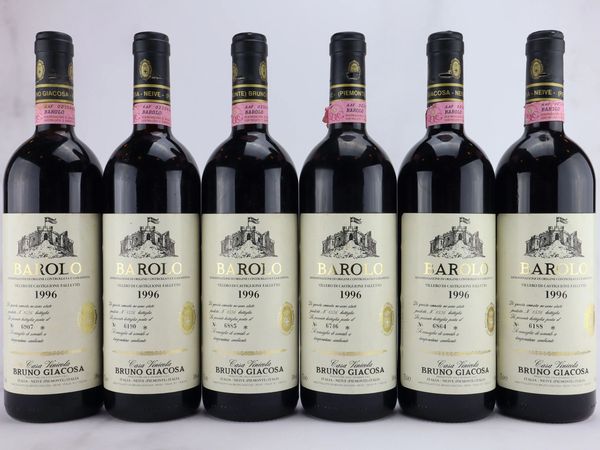 Barolo Villero di Castiglione Falletto Etichetta Bianca Bruno Giacosa 1996  - Asta ALCHIMIA - Vini Pregiati e da Collezione - Associazione Nazionale - Case d'Asta italiane