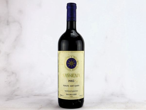 Sassicaia Tenuta San Guido 1985  - Asta ALCHIMIA - Vini Pregiati e da Collezione - Associazione Nazionale - Case d'Asta italiane