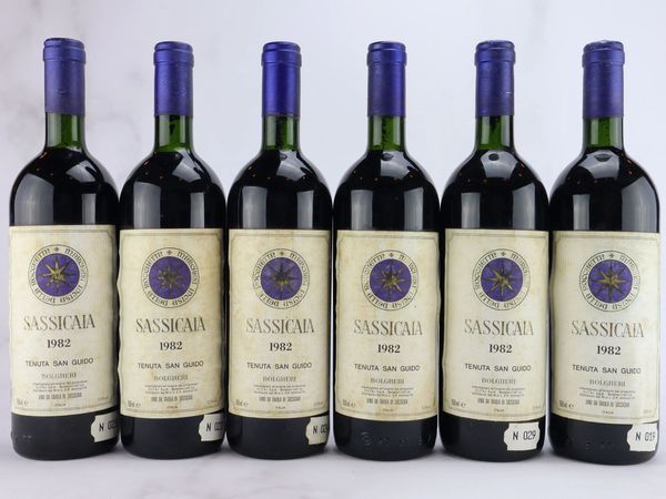 Sassicaia Tenuta San Guido 1982  - Asta ALCHIMIA - Vini Pregiati e da Collezione - Associazione Nazionale - Case d'Asta italiane