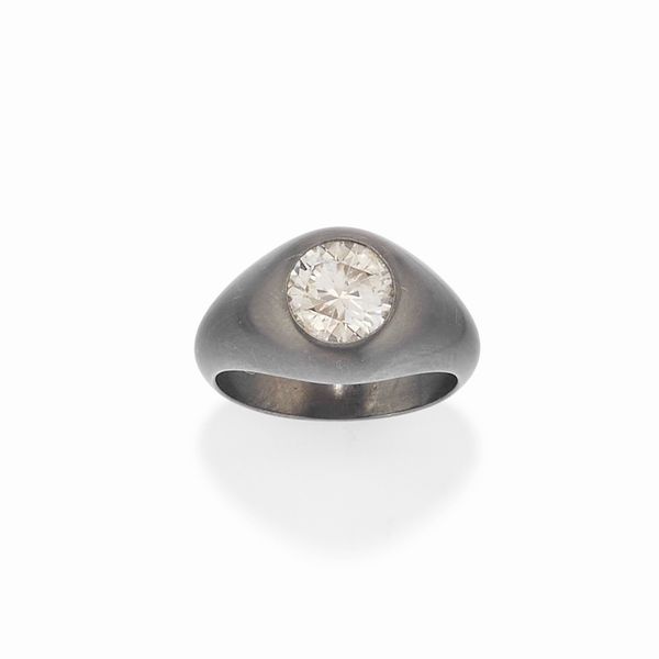 Anello con diamante  - Asta Gioielli Importanti - Associazione Nazionale - Case d'Asta italiane