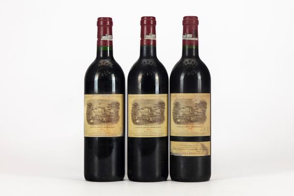 FRANCIA : CHATEAU LAFITE ROTHSCHILD (3 BT)  - Asta Vini e Distillati - Associazione Nazionale - Case d'Asta italiane