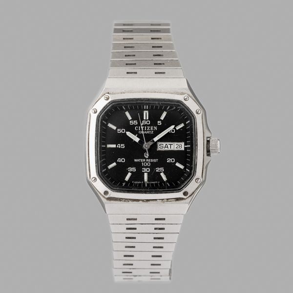 CITIZEN : Citizen 44-9831 in acciaio, quadrante nero, movimento al quarzo, 30x32 mm  - Asta Orologi da Polso - Associazione Nazionale - Case d'Asta italiane