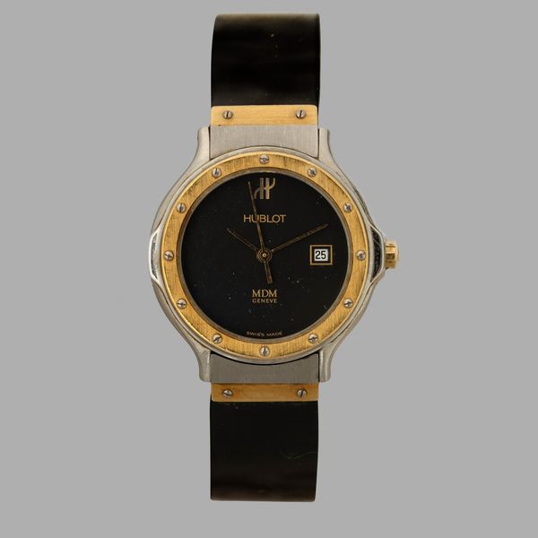 HUBLOT : MDM Lady acciaio e oro al quarzo, quadrante nero con datario, cinturino in gomma con garanzia, 25,5 mm  - Asta Orologi da Polso - Associazione Nazionale - Case d'Asta italiane