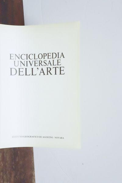 Enciclopedia universale dellarte Enciclopedia universale dellarte, Istituto geografico De Agostini Novara. Volume I; volume II; volume III; vol.IV; vol.V; volume VII; volume VIII; volume IX; vol.X; vol. XI; vol. XIV due indici; nuove conoscenze e prospettive del mondo dellarte; supplemento  dellenciclopedia universale dellarte. (scompleto; venduto come oggetto darredamento)  - Asta Libri Antichi - Associazione Nazionale - Case d'Asta italiane