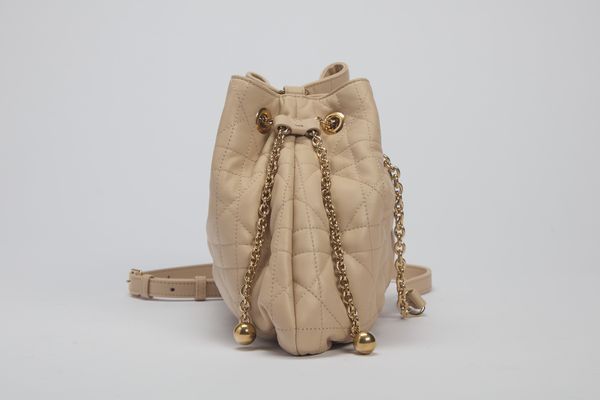 Christian Dior : Borsa Secchiello Cannage  - Asta Luxury Fashion - Associazione Nazionale - Case d'Asta italiane