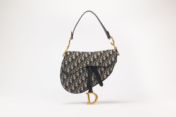 Christian Dior : Borsa a tracolla Saddle  - Asta Luxury Fashion - Associazione Nazionale - Case d'Asta italiane