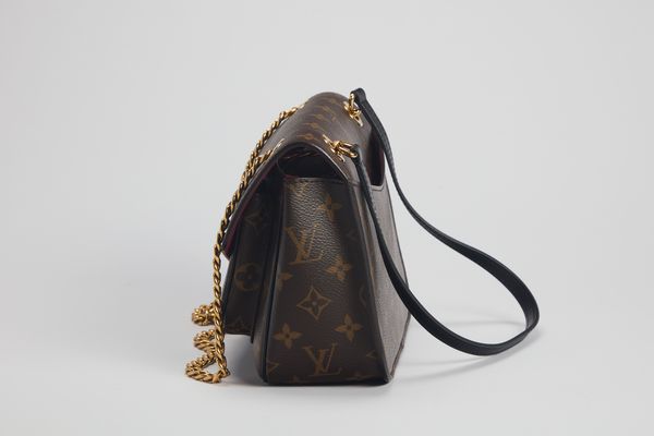 Louis Vuitton : Borsa Pochette Passy  - Asta Luxury Fashion - Associazione Nazionale - Case d'Asta italiane