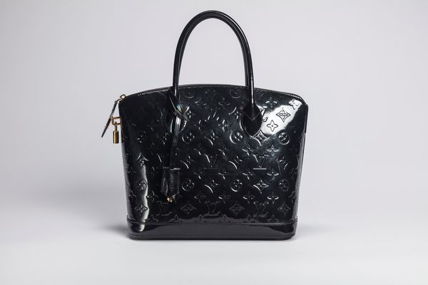 Louis Vuitton : Borsa Lock It  - Asta Luxury Fashion - Associazione Nazionale - Case d'Asta italiane