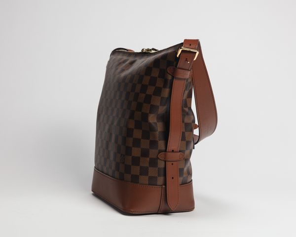 Louis Vuitton : Borsa a Secchiello  - Asta Luxury Fashion - Associazione Nazionale - Case d'Asta italiane