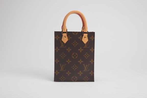 Louis Vuitton : Mini Sac Plat  - Asta Luxury Fashion - Associazione Nazionale - Case d'Asta italiane