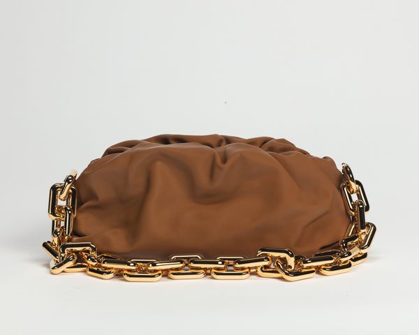 BOTTEGA VENETA : Pouch  - Asta Luxury Fashion - Associazione Nazionale - Case d'Asta italiane