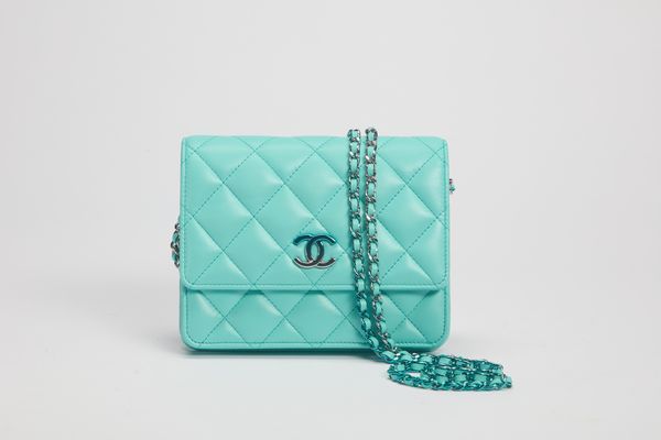 CHANEL : Borsa Wallet on chain  - Asta Luxury Fashion - Associazione Nazionale - Case d'Asta italiane