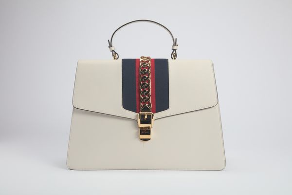 GUCCI : Borsa Sylvie  - Asta Luxury Fashion - Associazione Nazionale - Case d'Asta italiane