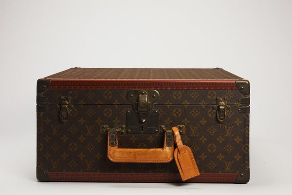 Louis Vuitton : Piccolo baule  - Asta Luxury Fashion - Associazione Nazionale - Case d'Asta italiane