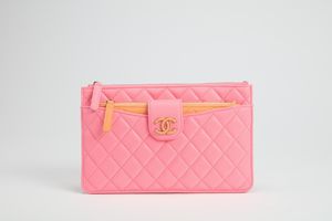 CHANEL - Pochette