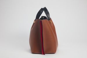 Valentino Garavani : Borsa shopper  - Asta Luxury Fashion - Associazione Nazionale - Case d'Asta italiane