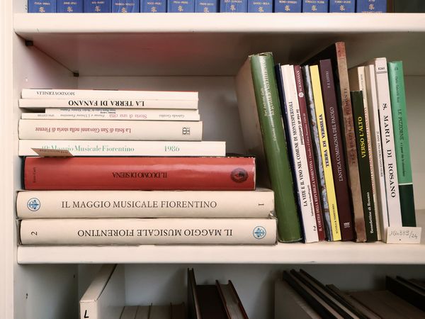 Miscellanea di libri su Firenze e la Toscana  - Asta La Casa del Maestro Pietro Annigoni e di Rosa Segreto - Associazione Nazionale - Case d'Asta italiane