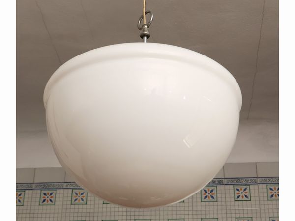 Lampadario in vetro di gusto moderno  - Asta La Casa del Maestro Pietro Annigoni e di Rosa Segreto - Associazione Nazionale - Case d'Asta italiane