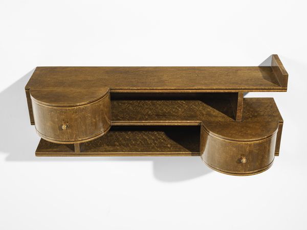 PONTI GIO (1891 - 1979) : Mobiletto pensile a mensole e cassettini probabile esecuzione mobilificio Luigi Scremin, Belluno  - Asta Asta 485 | DESIGN E ARTI DECORATIVE DEL NOVECENTO Tradizionale - Associazione Nazionale - Case d'Asta italiane