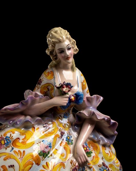 TEODORO SEBELIN : Dama con fiori  - Asta  Arte moderna e contemporanea: XIX, XX, XXI secolo. Con una sezione dedicata alla ceramica del 900 - Associazione Nazionale - Case d'Asta italiane