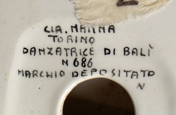 MANIFATTURA C.I.A. MANNA : Danzatrice di Bali  - Asta  Arte moderna e contemporanea: XIX, XX, XXI secolo. Con una sezione dedicata alla ceramica del 900 - Associazione Nazionale - Case d'Asta italiane