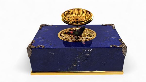 REUGE : Carillon in lapislazuli  - Asta Gioielli e Argenti del XX secolo, con una selezione di Orologi da polso e Penne da collezione - Associazione Nazionale - Case d'Asta italiane