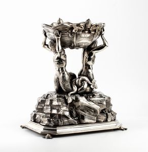 Marcello Mortet - Scultura italiana  in argento raffigurante la fontana dei due tritoni, detta del Bizzaccheri