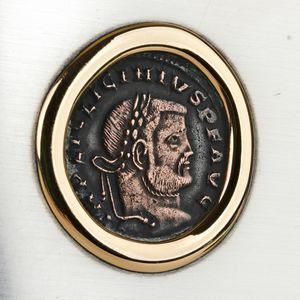 bulgari : Scatola in argento con monete  - Asta Gioielli e Argenti del XX secolo, con una selezione di Orologi da polso e Penne da collezione - Associazione Nazionale - Case d'Asta italiane