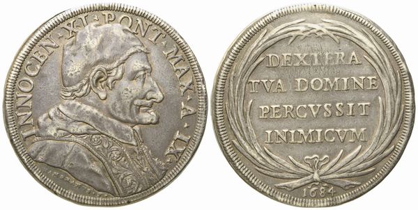 STATO PONTIFICIO. Roma. Innocenzo XI (1676 - 1689). Piastra anno IX. Ag (31,62 g; 43,4 mm)  - Asta Monete e medaglie medievali e moderne italiane ed estere - Associazione Nazionale - Case d'Asta italiane