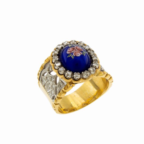 Anello in oro giallo e bianco 18kt con smalto policromo  - Asta Gioielli e Orologi - Associazione Nazionale - Case d'Asta italiane