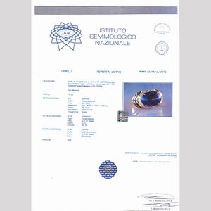 Anello in oro giallo 18kt con zaffiro naturale  - Asta Gioielli e Orologi - Associazione Nazionale - Case d'Asta italiane