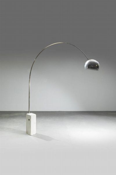 ACHILLE E PIER GIACOMO CASTIGLIONI : Lampada da terra mod. Arco  - Asta Design - Associazione Nazionale - Case d'Asta italiane