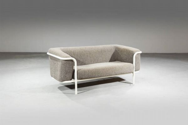 PRODUZIONE ITALIANA : Divano a due posti  - Asta Design - Associazione Nazionale - Case d'Asta italiane