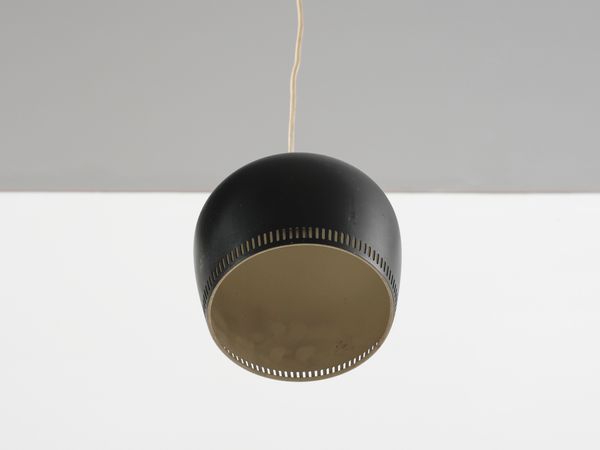 AALTO ALVAR (1898 - 1976) : Tre lampade a sospensione Golden Bell per Artek  - Asta Asta 494 | DESIGN E ARTI DECORATIVE DEL NOVECENTO Online - Associazione Nazionale - Case d'Asta italiane